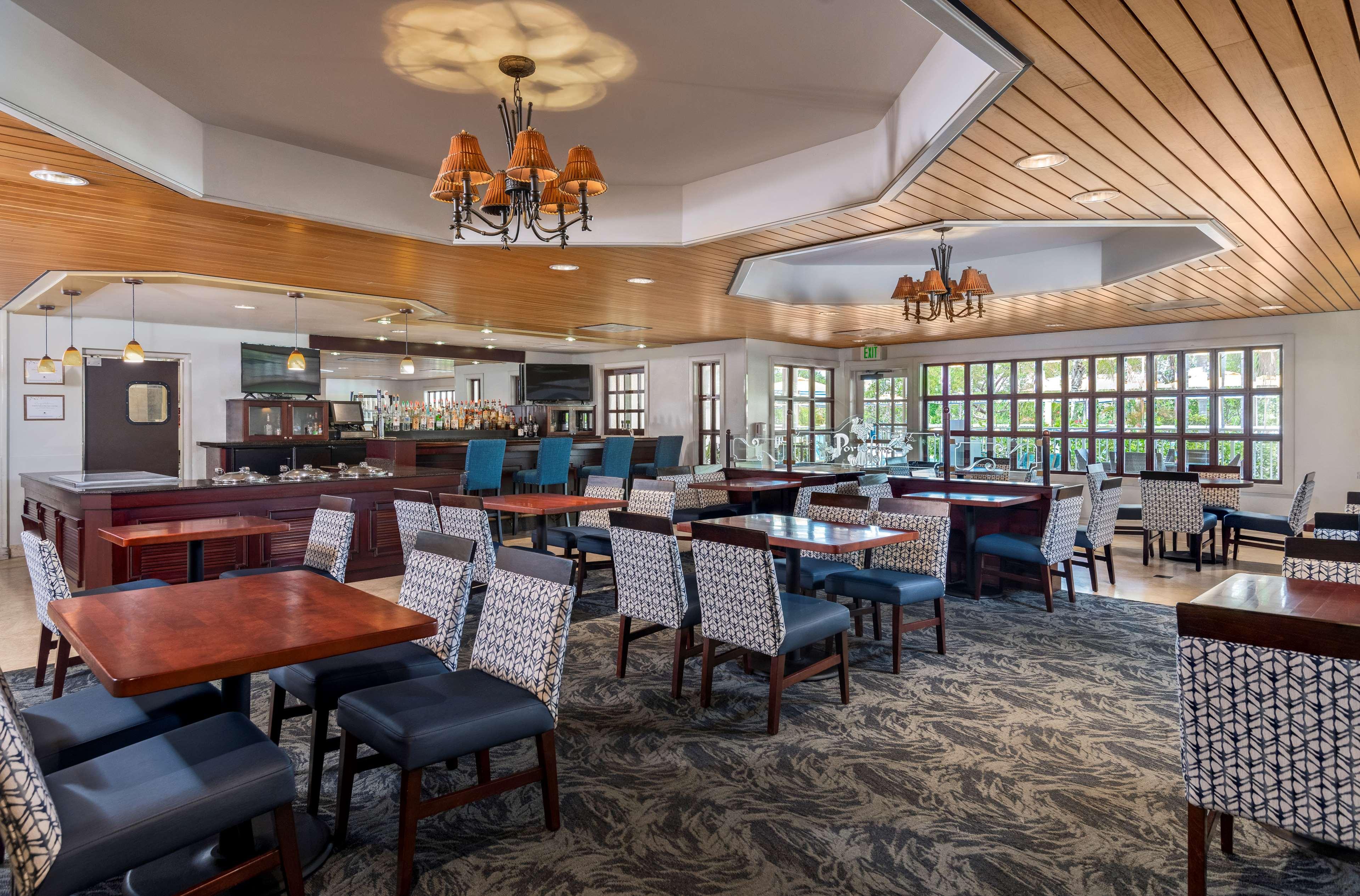 Hotel Doubletree By Hilton Naples Park