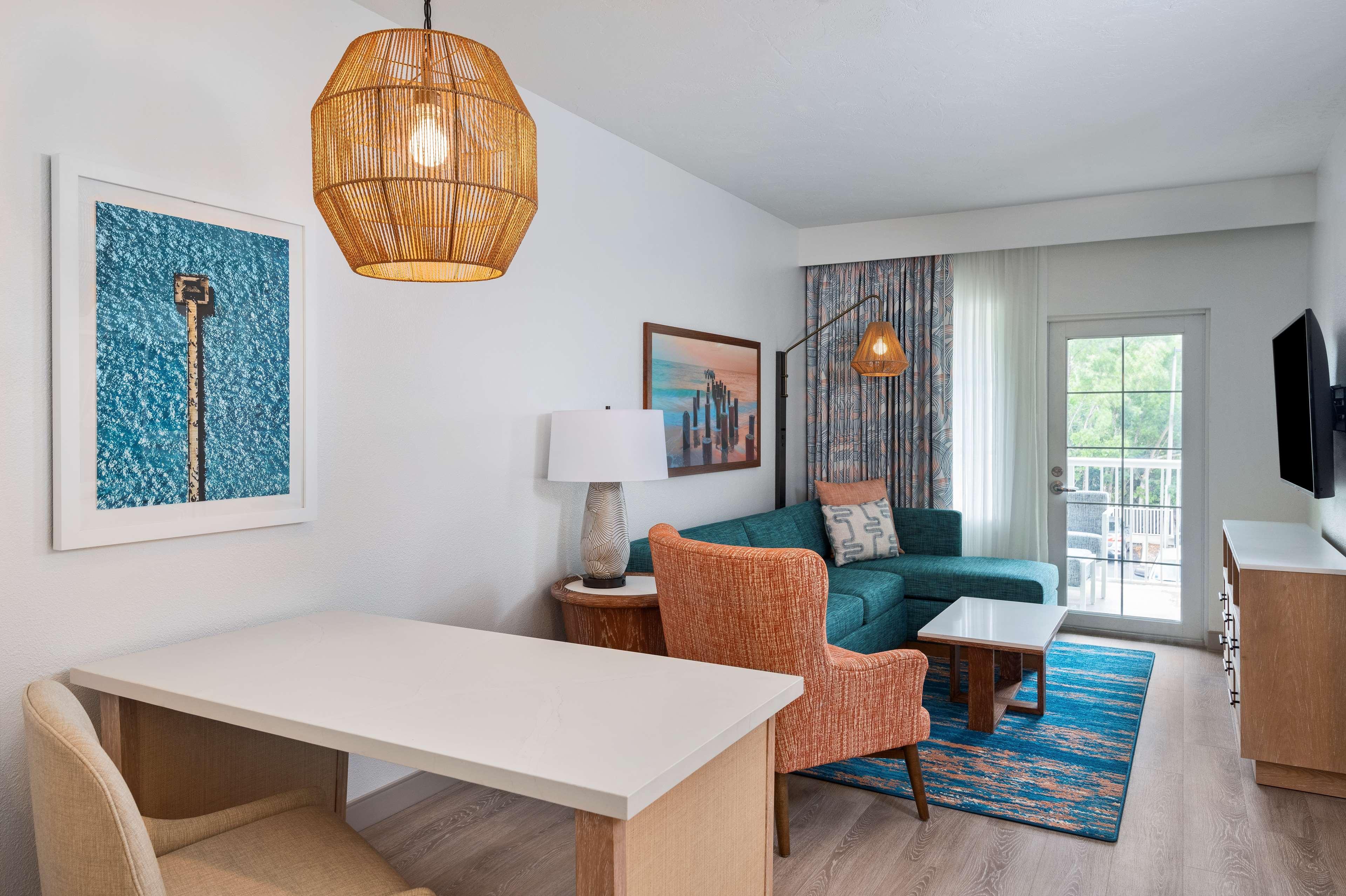 Hotel Doubletree By Hilton Naples Park