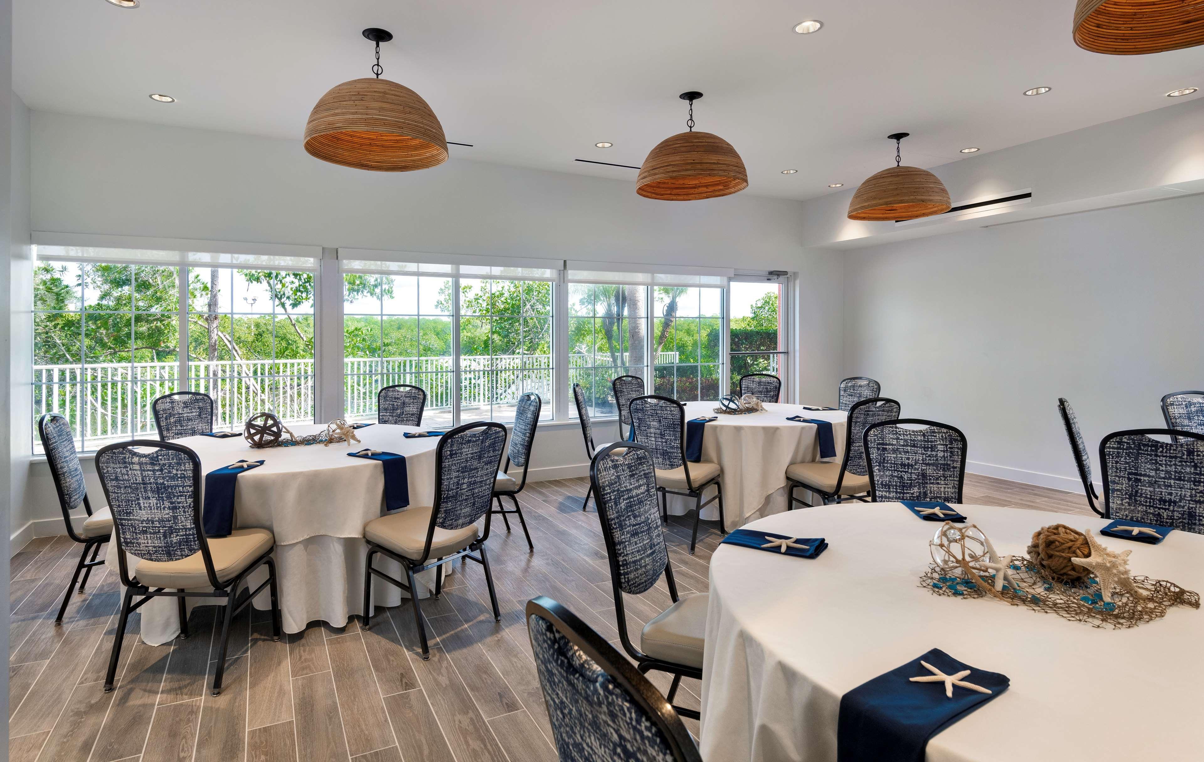 Doubletree By Hilton Naples Park