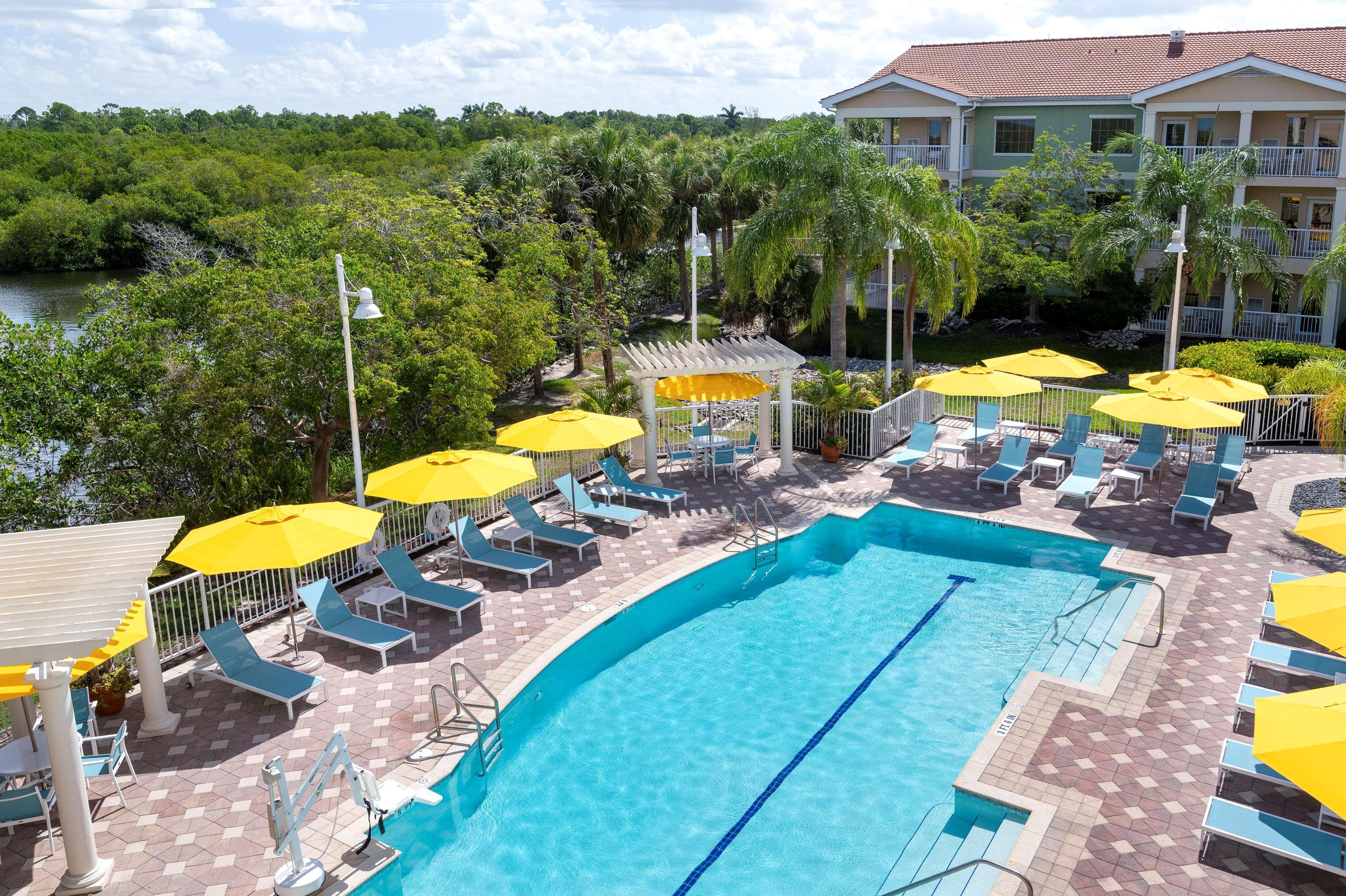 Doubletree By Hilton Hotel Naples Park