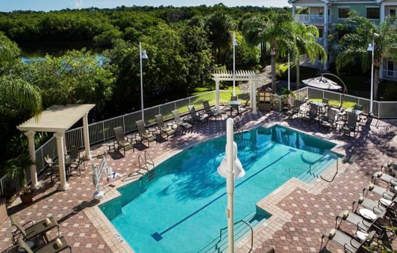 Doubletree By Hilton Naples Park