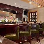 Doubletree Suites By Hilton Naples 